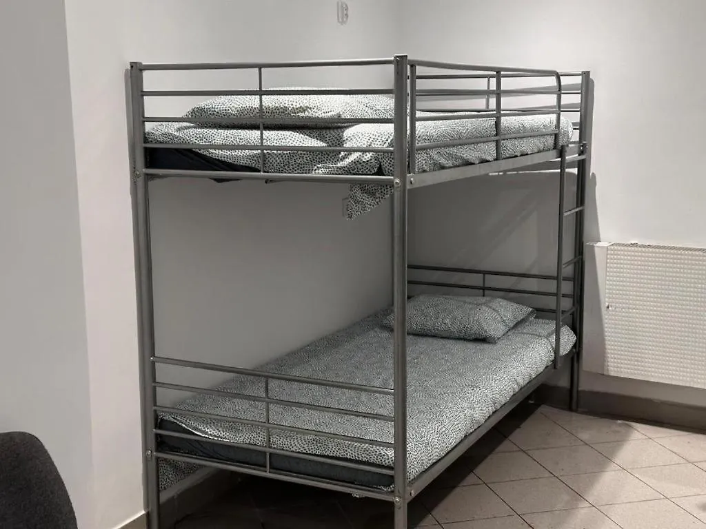 Golebia Hostel Poznan 0*,  Poland